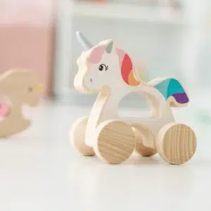8873