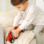 Pino Drveni Traktor Sa Prikolicom (1)
