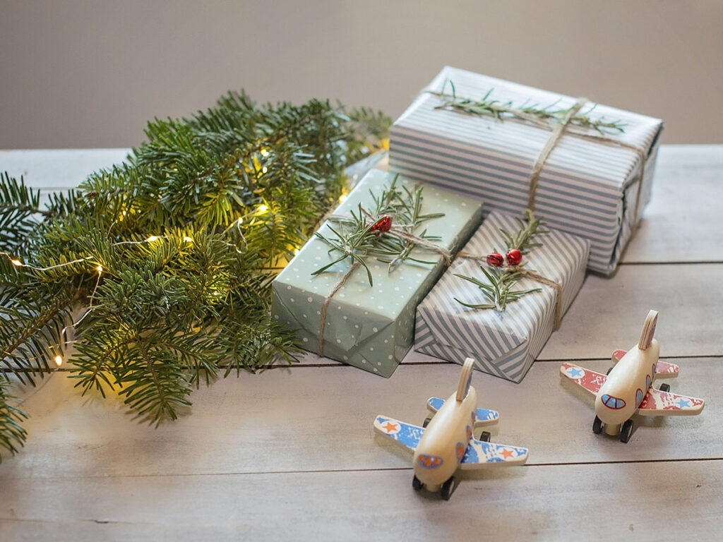 Pino Avioni Nova Godina