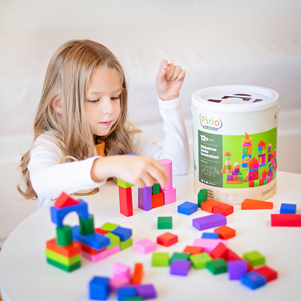 Pino Drvene Kocke 100 Komada Devojcica Slaze